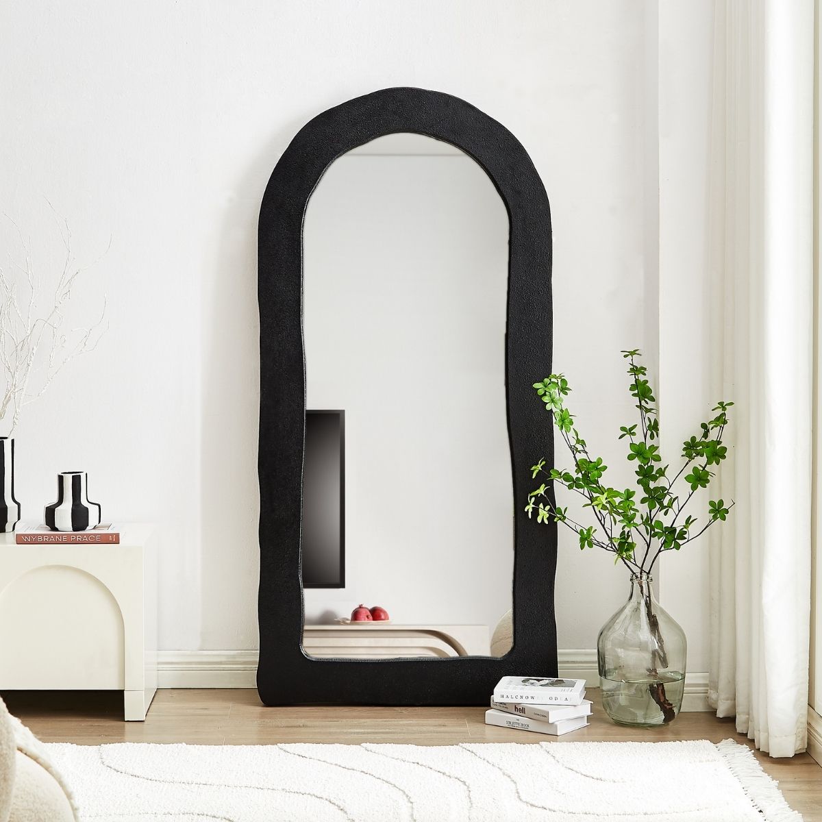 E-Living Furniture V80-ARH-MR80-BLK